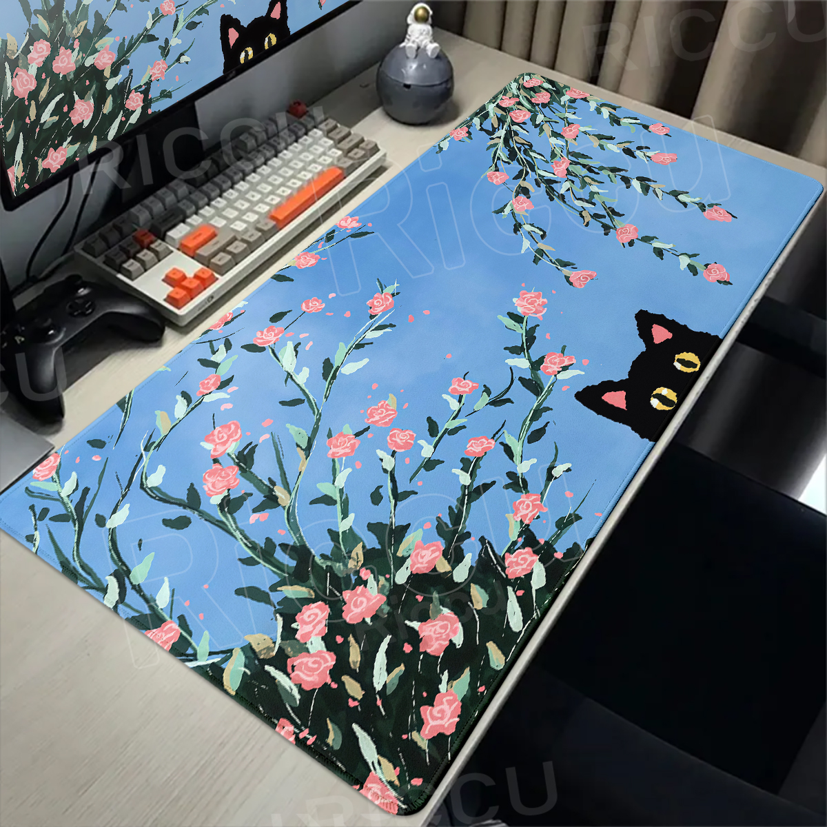 Lovely White Cat and Green Pla - Pc Gaming White のレビューと価格