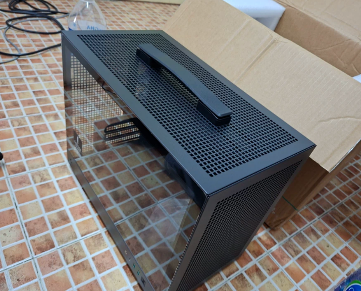 DEEPCOOL CH260 Micro ATX Deskt - Pc Gaming White のレビューと価格